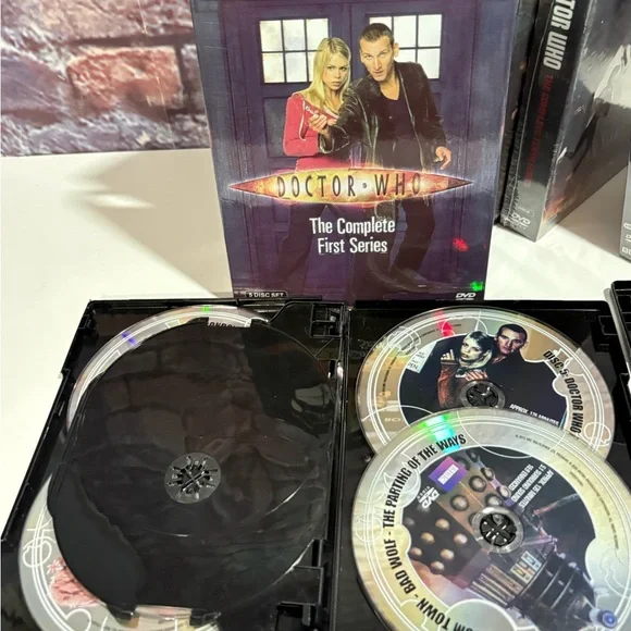 Doctor Who: The Complete Series Seasons 1-13 ( DVD 64-Disc Set ) BBC - Picture 7 of 9
